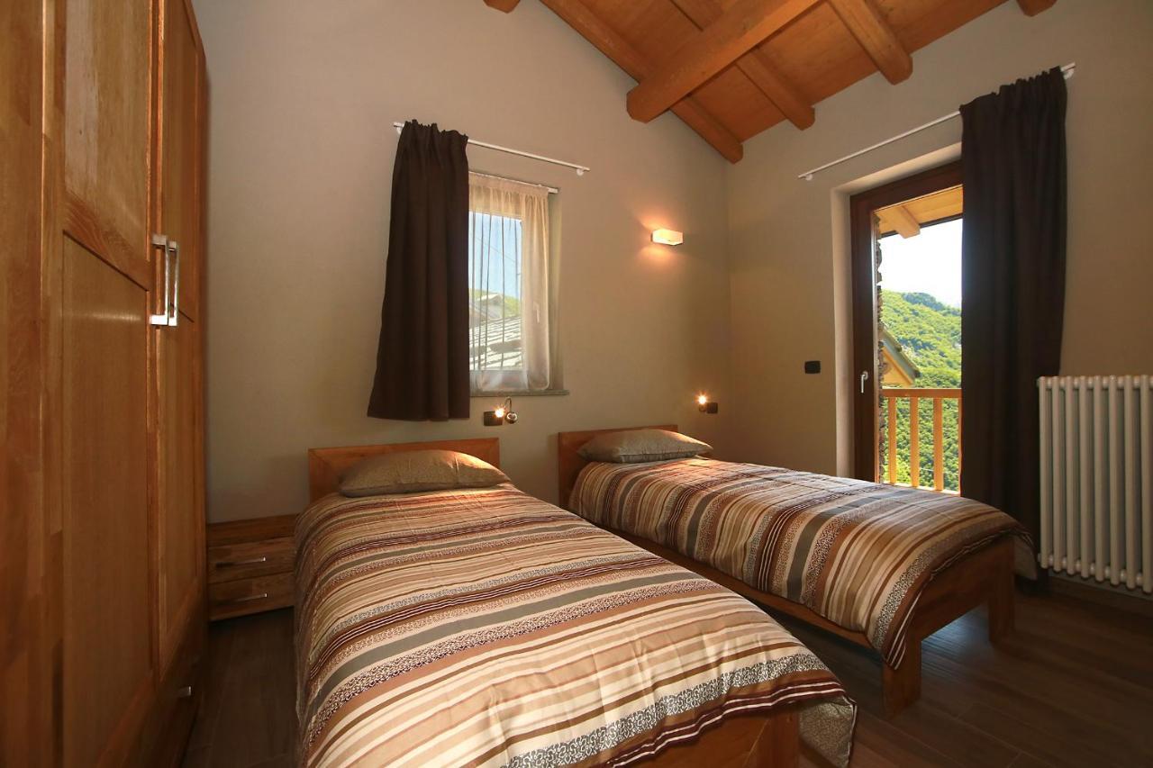 Chalets Mongioie San Giacomo  Buitenkant foto