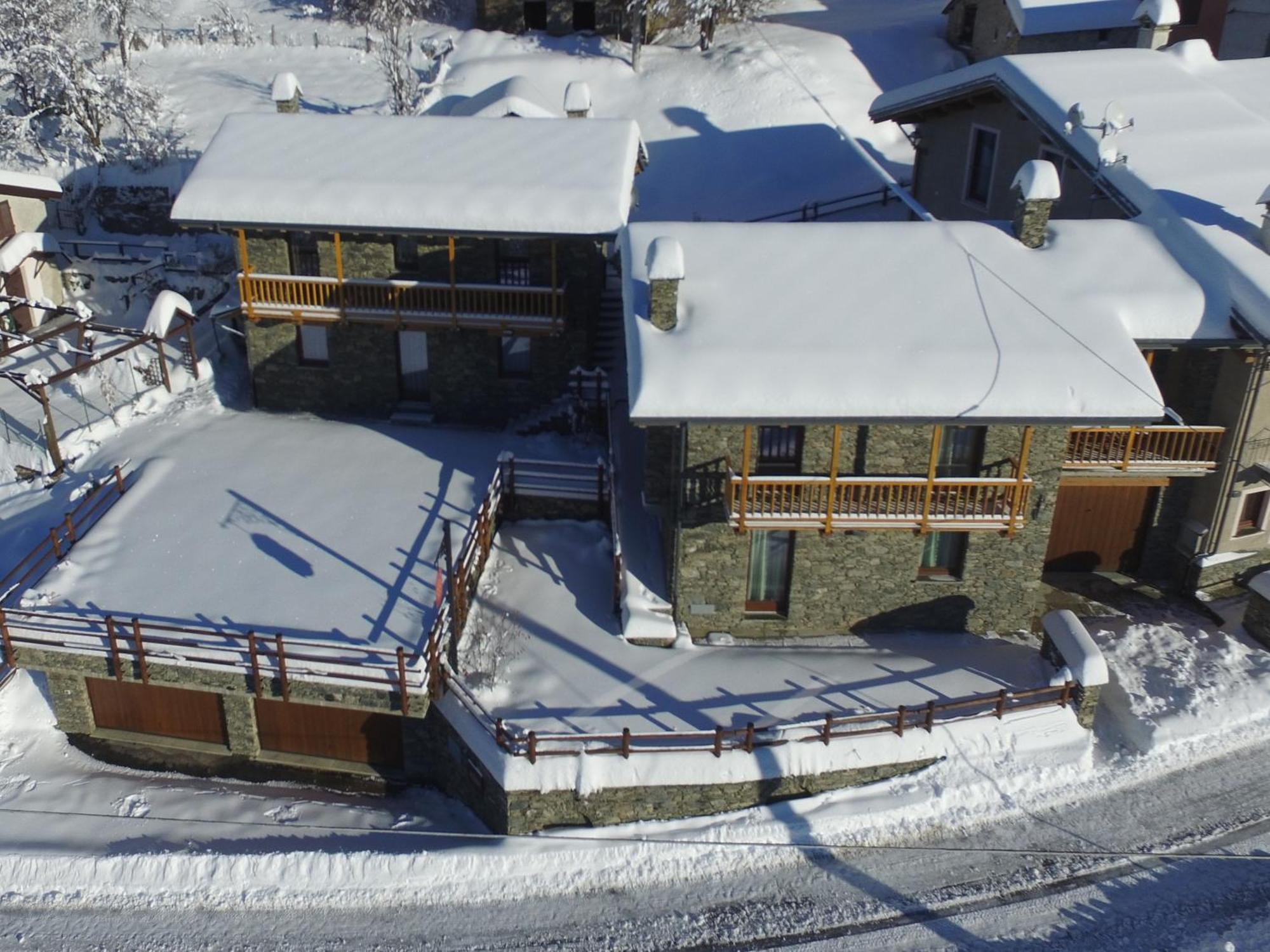 Chalets Mongioie San Giacomo  Buitenkant foto
