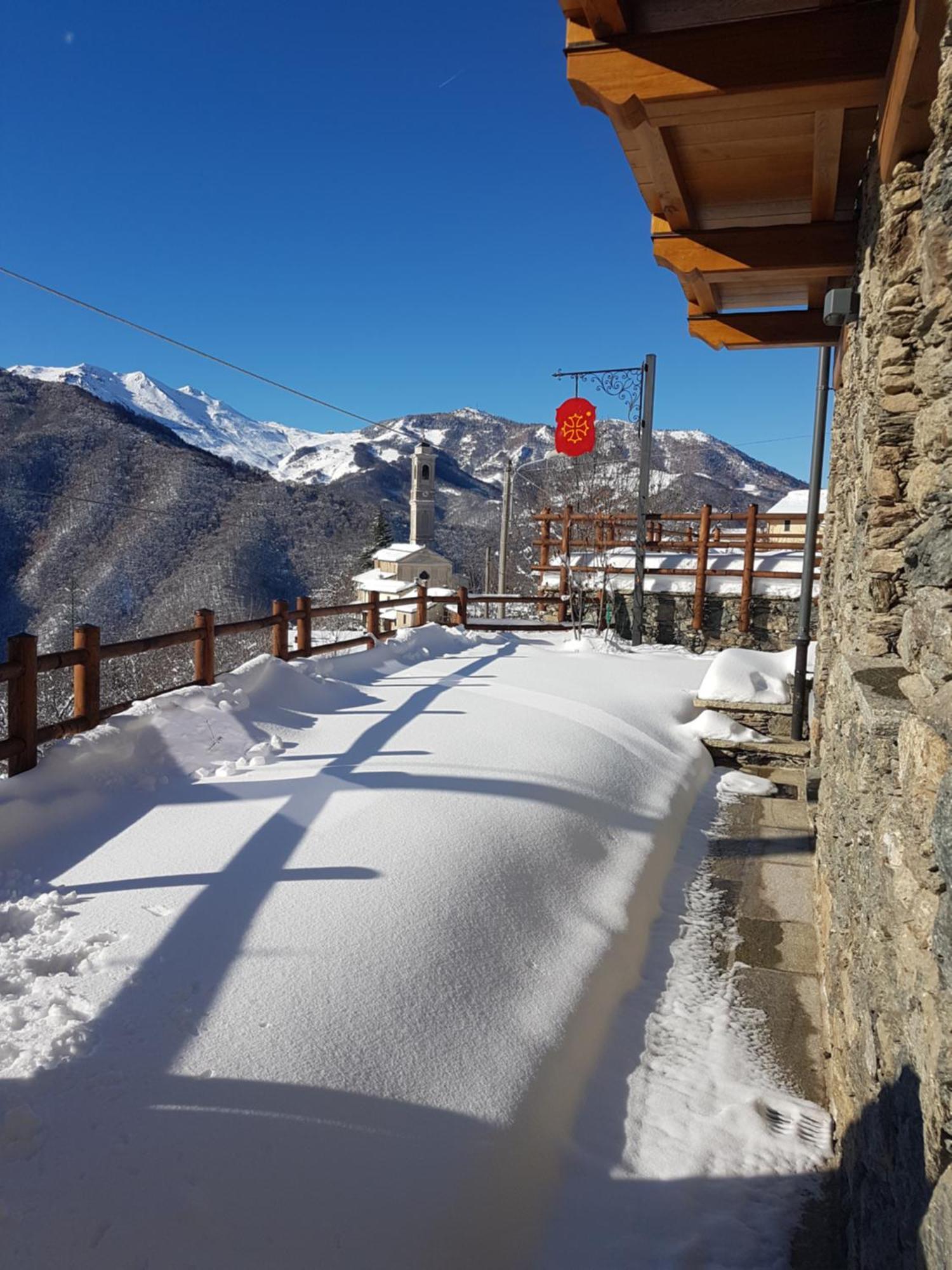 Chalets Mongioie San Giacomo  Buitenkant foto